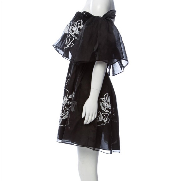 Fendi off the shoulder dress - Picture 2 of 8